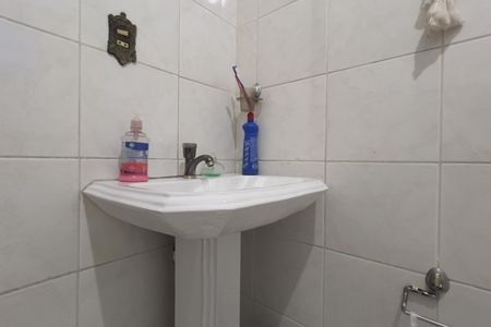 Casa para alugar com 215m², 3 quartos e 2 vagas Casa para alugar com 215m², 3 quartos e 2 vagasBanheiro 2