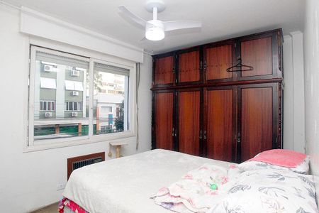 Quarto 1 de apartamento à venda com 2 quartos, 80m² em Menino Deus, Porto Alegre