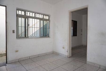 Sala de casa para alugar com 2 quartos, 40m² em Jardim Macedonia, Embu das Artes