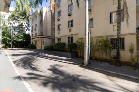Apartamento à venda com 52m², 2 quartos e 1 vaga Apartamento à venda com 52m², 2 quartos e 1 vagaFachada do Prédio