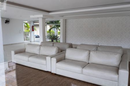 Apartamento à venda com 52m², 2 quartos e 1 vaga Apartamento à venda com 52m², 2 quartos e 1 vagaÁrea comum - Salão de festas