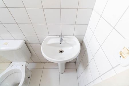 Apartamento à venda com 52m², 2 quartos e 1 vaga Apartamento à venda com 52m², 2 quartos e 1 vagaBanheiro