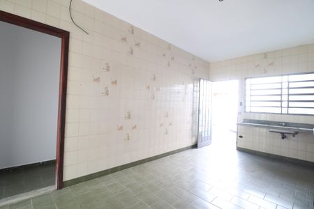 Casa para alugar com 150m², 3 quartos e 2 vagasCozinha