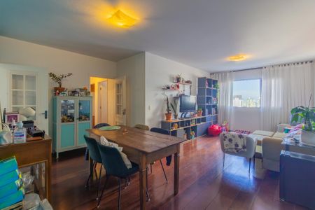 Apartamento à venda com 90m², 2 quartos e 1 vaga Apartamento à venda com 90m², 2 quartos e 1 vagaSala