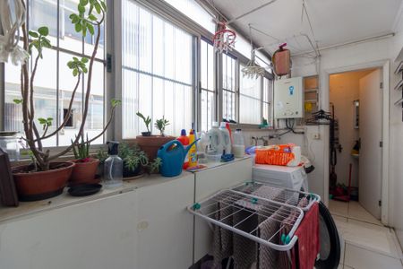 Apartamento à venda com 90m², 2 quartos e 1 vaga Apartamento à venda com 90m², 2 quartos e 1 vagaÁrea de Serviço