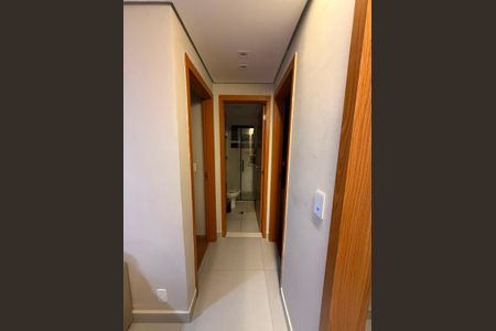 Apartamento à venda com 46m², 2 quartos e 1 vaga Apartamento à venda com 46m², 2 quartos e 1 vagaCorredor