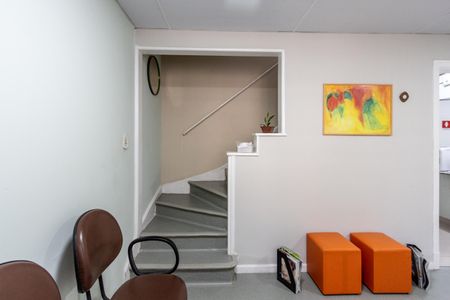 Sala de casa à venda com 4 quartos, 150m² em Barra Funda, São Paulo