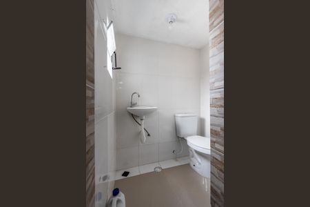 Casa à venda com 150m², 4 quartos e 1 vaga Casa à venda com 150m², 4 quartos e 1 vagaQuarto 1 - Banheiro da Suite