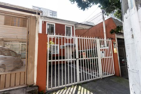 Casa à venda com 150m², 4 quartos e 1 vaga Casa à venda com 150m², 4 quartos e 1 vagaFachada da Casa
