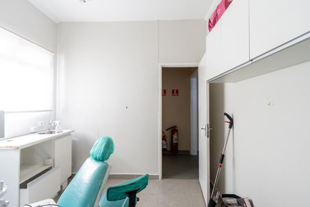 Casa à venda com 150m², 4 quartos e 1 vaga Casa à venda com 150m², 4 quartos e 1 vagaQuarto 3