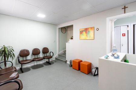 Sala de casa à venda com 4 quartos, 150m² em Barra Funda, São Paulo