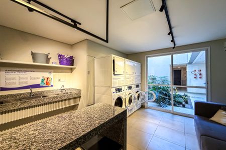 Apartamento para alugar com 38m², 2 quartos e sem vaga Apartamento para alugar com 38m², 2 quartos e sem vagaLavanderia