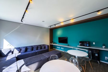 Apartamento para alugar com 38m², 2 quartos e sem vaga Apartamento para alugar com 38m², 2 quartos e sem vagaSalão de jogos