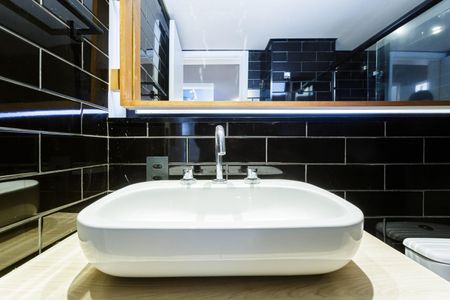 Apartamento à venda com 105m², 2 quartos e 1 vaga Apartamento à venda com 105m², 2 quartos e 1 vagaBanheiro Social