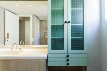 Apartamento à venda com 105m², 2 quartos e 1 vaga Apartamento à venda com 105m², 2 quartos e 1 vagaBanheiro da Suíte