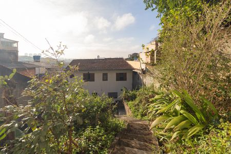 Casa para alugar com 150m², 3 quartos e 1 vaga Casa para alugar com 150m², 3 quartos e 1 vagaQuintal