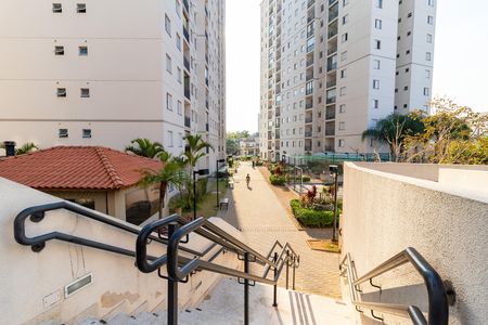Apartamento à venda com 54m², 2 quartos e 1 vagaEscadas de Acesso
