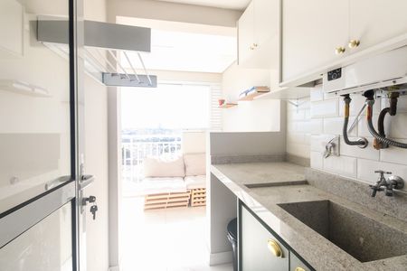 Apartamento à venda com 64m², 2 quartos e 1 vagaÁrea de Serviço 