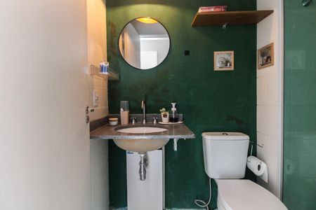 Apartamento à venda com 64m², 2 quartos e 1 vagaBanheiro Social 