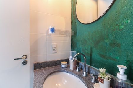Apartamento à venda com 64m², 2 quartos e 1 vagaBanheiro Social 
