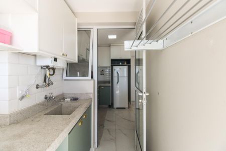 Apartamento à venda com 64m², 2 quartos e 1 vagaÁrea de Serviço 