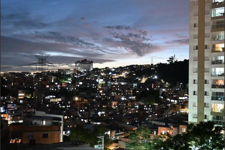 Apartamento para alugar com 44m², 1 quarto e 1 vagaVista