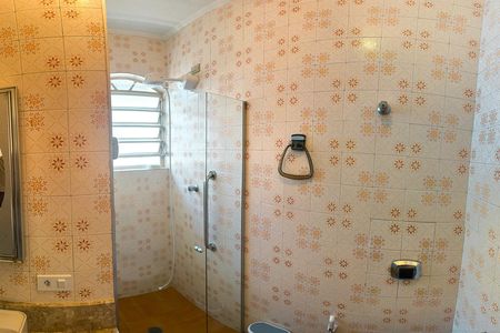 Casa para alugar com 104m², 2 quartos e 2 vagas Casa para alugar com 104m², 2 quartos e 2 vagasBanheiro