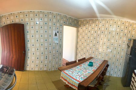Casa para alugar com 104m², 2 quartos e 2 vagas Casa para alugar com 104m², 2 quartos e 2 vagasCozinha