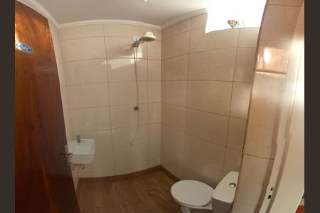 Casa para alugar com 104m², 2 quartos e 2 vagas Casa para alugar com 104m², 2 quartos e 2 vagasbanheiro externo