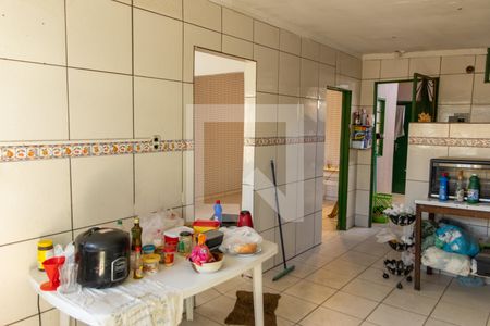 Casa à venda com 440m², 4 quartos e 2 vagas Casa à venda com 440m², 4 quartos e 2 vagasCozinha 02