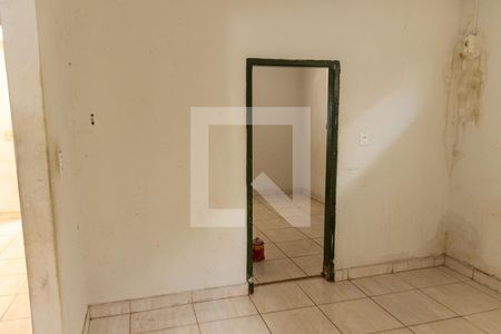 Casa à venda com 440m², 4 quartos e 2 vagas Casa à venda com 440m², 4 quartos e 2 vagasKitnet