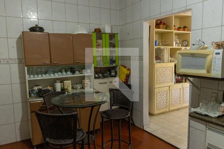 Cozinha 01 de casa à venda com 4 quartos, 440m² em Leste Vila Nova, Goiânia