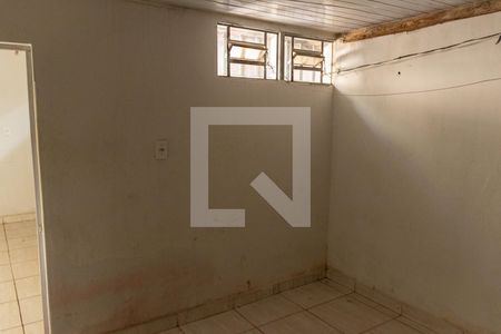 Casa à venda com 440m², 4 quartos e 2 vagas Casa à venda com 440m², 4 quartos e 2 vagasKitnet