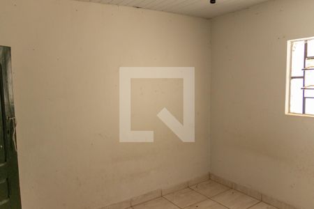 Casa à venda com 440m², 4 quartos e 2 vagas Casa à venda com 440m², 4 quartos e 2 vagasKitnet