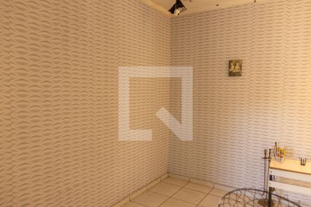 Casa à venda com 440m², 4 quartos e 2 vagas Casa à venda com 440m², 4 quartos e 2 vagasSala 02