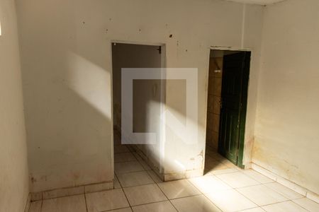 Casa à venda com 440m², 4 quartos e 2 vagas Casa à venda com 440m², 4 quartos e 2 vagasKitnet