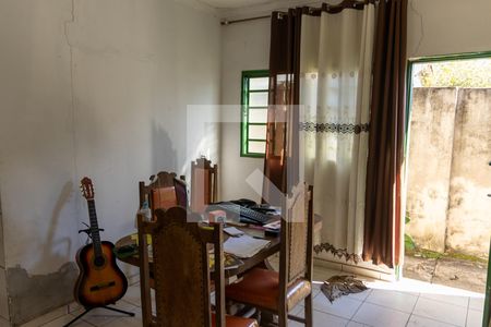 Casa à venda com 440m², 4 quartos e 2 vagas Casa à venda com 440m², 4 quartos e 2 vagasSala 02