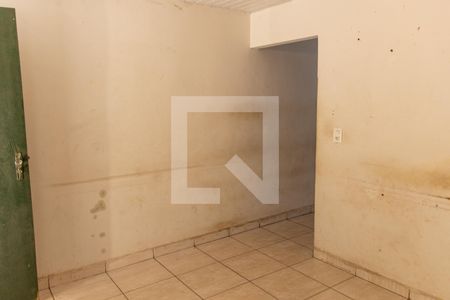 Casa à venda com 440m², 4 quartos e 2 vagas Casa à venda com 440m², 4 quartos e 2 vagasKitnet