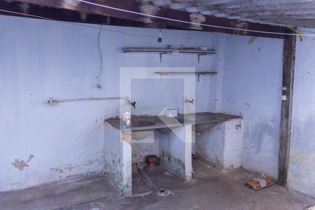 Casa à venda com 440m², 4 quartos e 2 vagas Casa à venda com 440m², 4 quartos e 2 vagasÁrea de Serviço 03