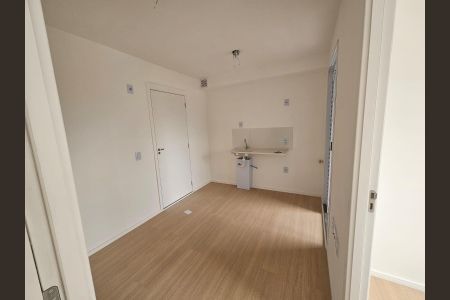 Cozinha de kitnet/studio para alugar com 1 quarto, 29m² em Vila Sonia, São Paulo