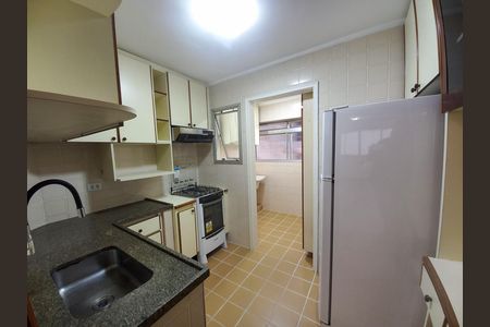 Apartamento à venda com 56m², 2 quartos e 1 vaga Apartamento à venda com 56m², 2 quartos e 1 vagaCozinha