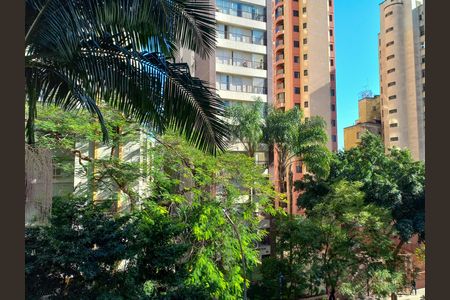 Apartamento à venda com 56m², 2 quartos e 1 vaga Apartamento à venda com 56m², 2 quartos e 1 vagaVista do Quarto 2