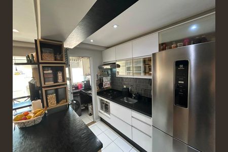 Cozinha de apartamento à venda com 2 quartos, 50m² em Vila Moraes, São Paulo