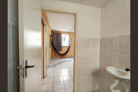 Apartamento à venda com 43m², 2 quartos e 1 vaga Apartamento à venda com 43m², 2 quartos e 1 vagaBanheiro Corredor