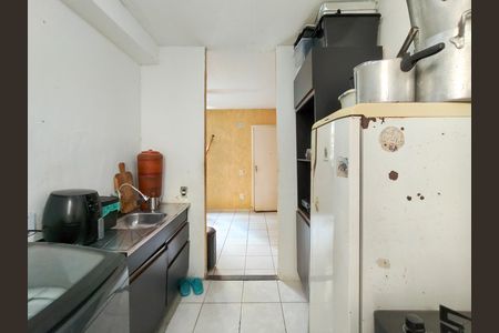 Apartamento à venda com 43m², 2 quartos e 1 vaga Apartamento à venda com 43m², 2 quartos e 1 vagaCozinha e Área de Serviço