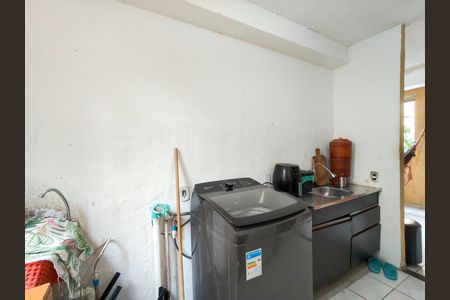 Apartamento à venda com 43m², 2 quartos e 1 vaga Apartamento à venda com 43m², 2 quartos e 1 vagaCozinha e Área de Serviço