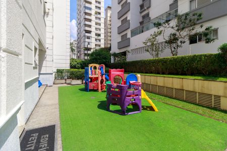 Apartamento à venda com 101m², 2 quartos e 2 vagas Apartamento à venda com 101m², 2 quartos e 2 vagasPlayground