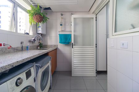 Apartamento à venda com 101m², 2 quartos e 2 vagas Apartamento à venda com 101m², 2 quartos e 2 vagasÁrea de Serviço