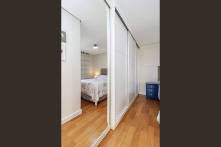 Apartamento à venda com 101m², 2 quartos e 2 vagas Apartamento à venda com 101m², 2 quartos e 2 vagasSuíte 1