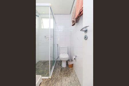 Apartamento à venda com 101m², 2 quartos e 2 vagas Apartamento à venda com 101m², 2 quartos e 2 vagasSuíte 1 - Banheiro
